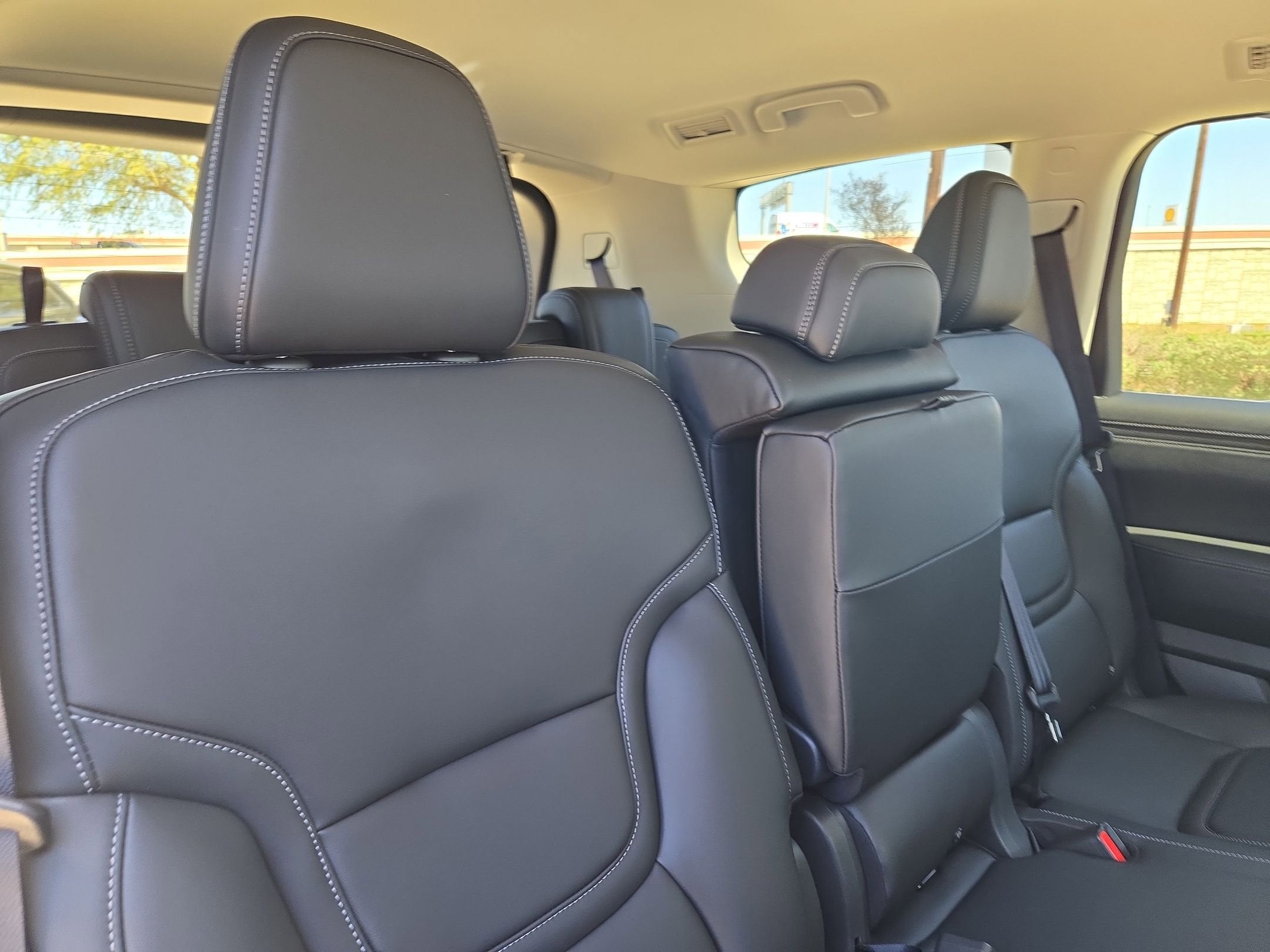 2026 Nissan Armada SV