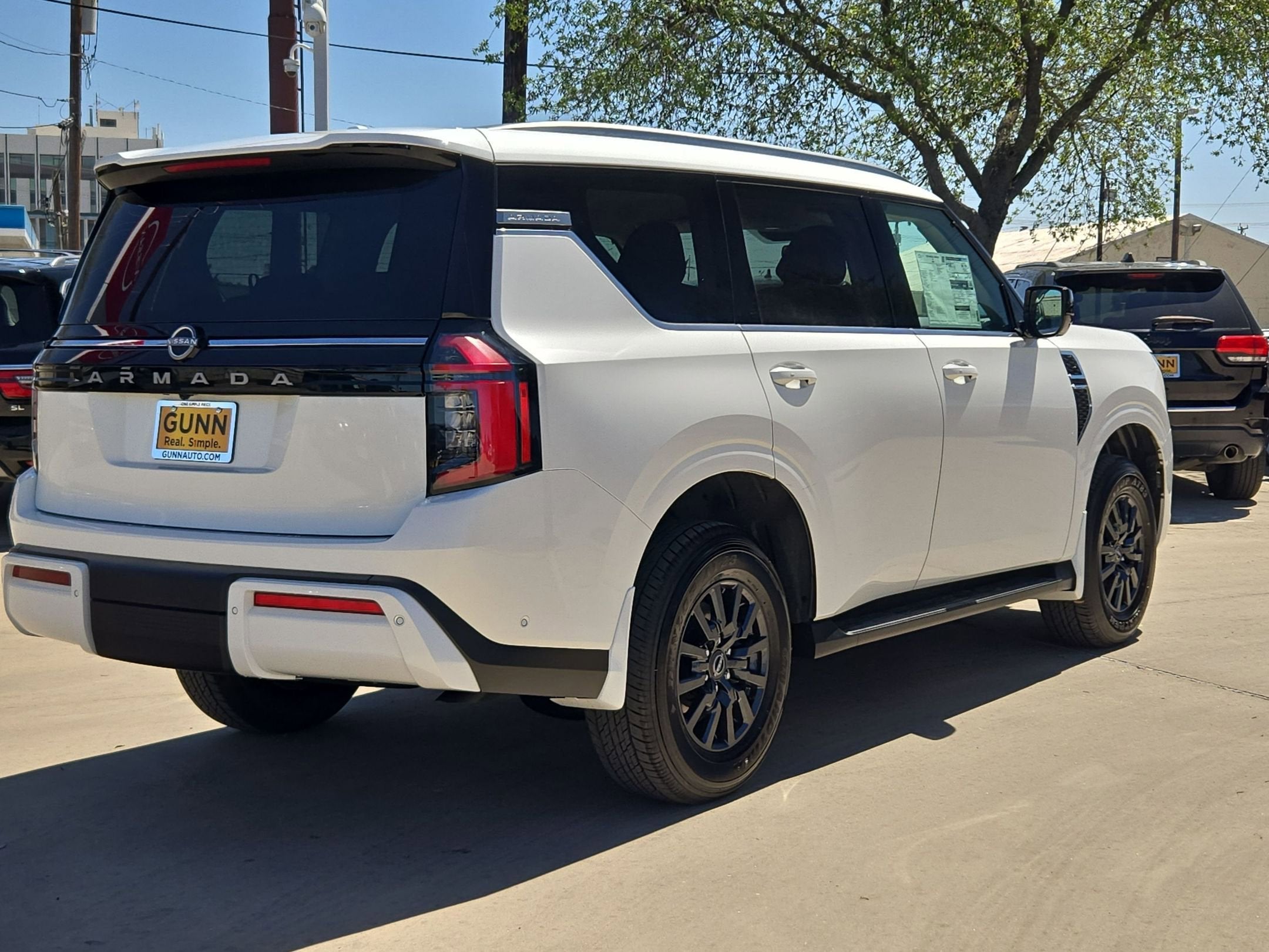 2026 Nissan Armada SV