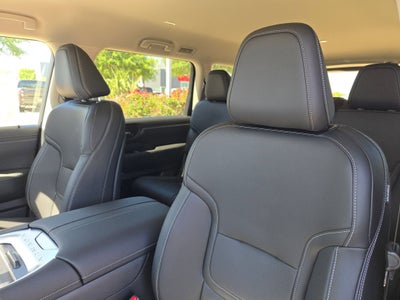 2026 Nissan Armada SV