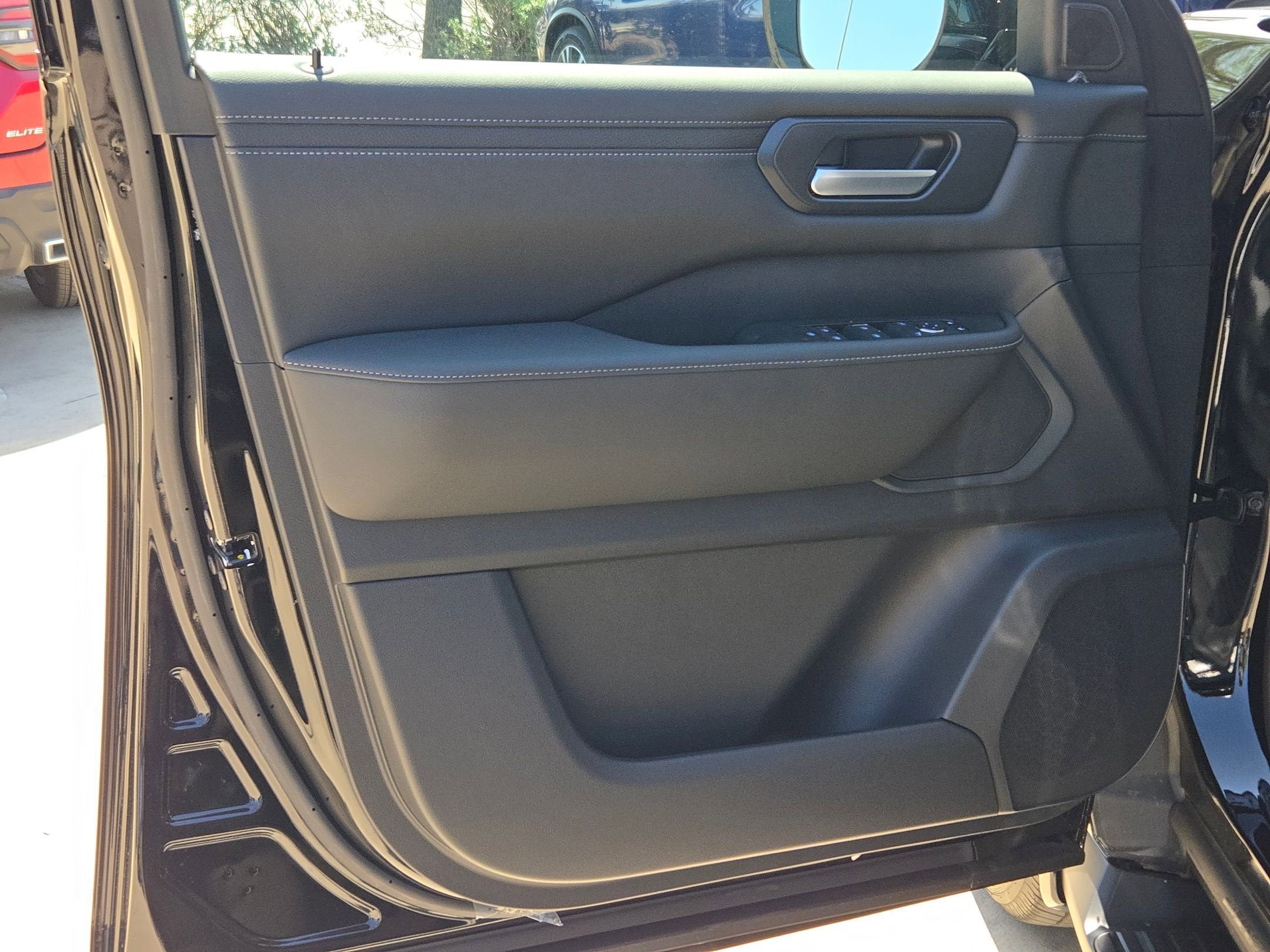 2026 Nissan Armada SV