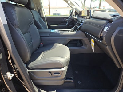 2026 Nissan Armada SV