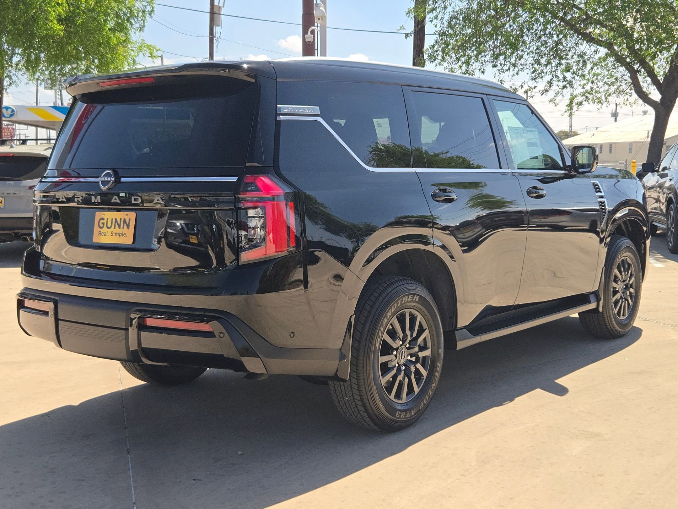 2026 Nissan Armada SV