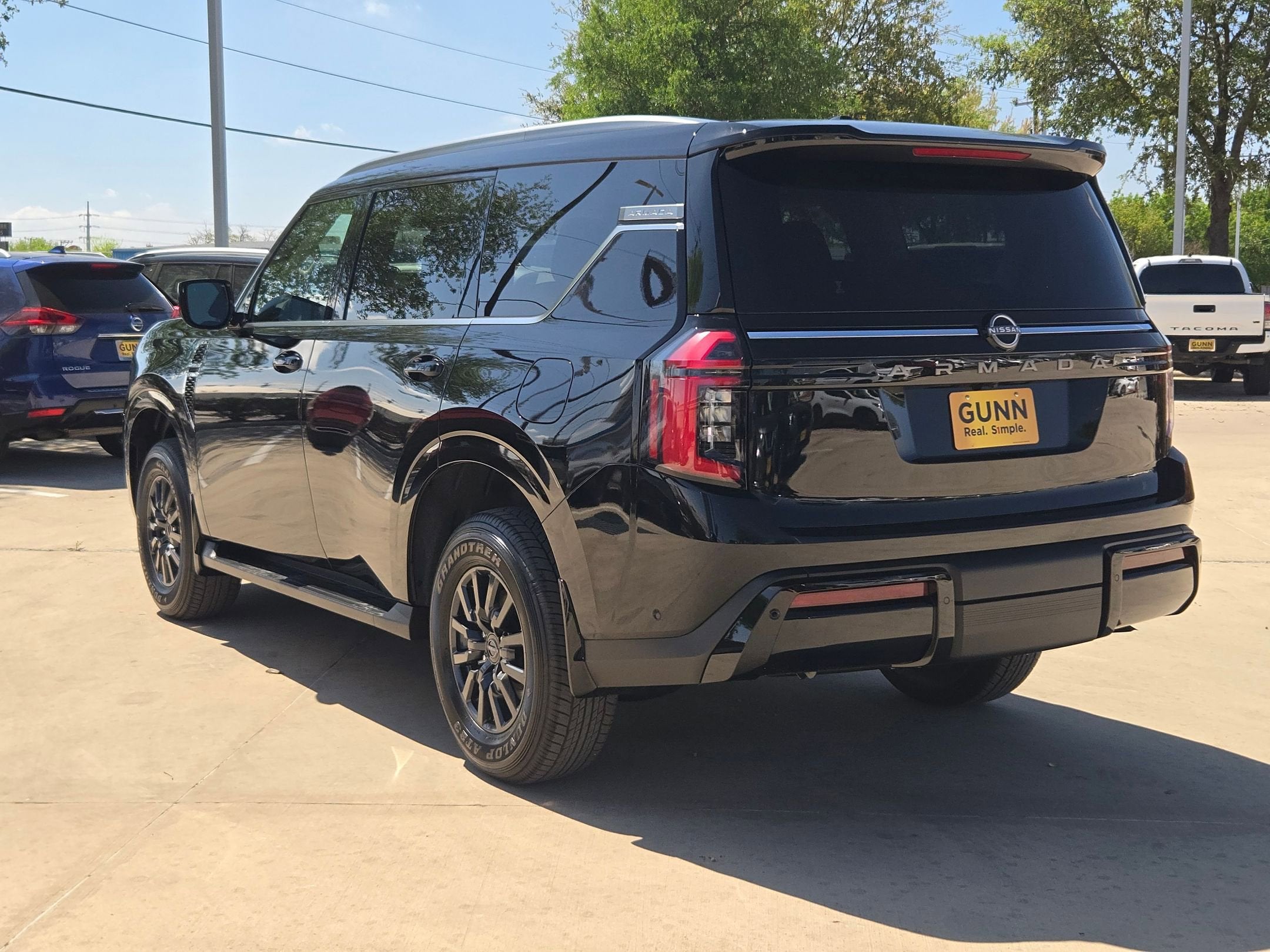 2026 Nissan Armada SV