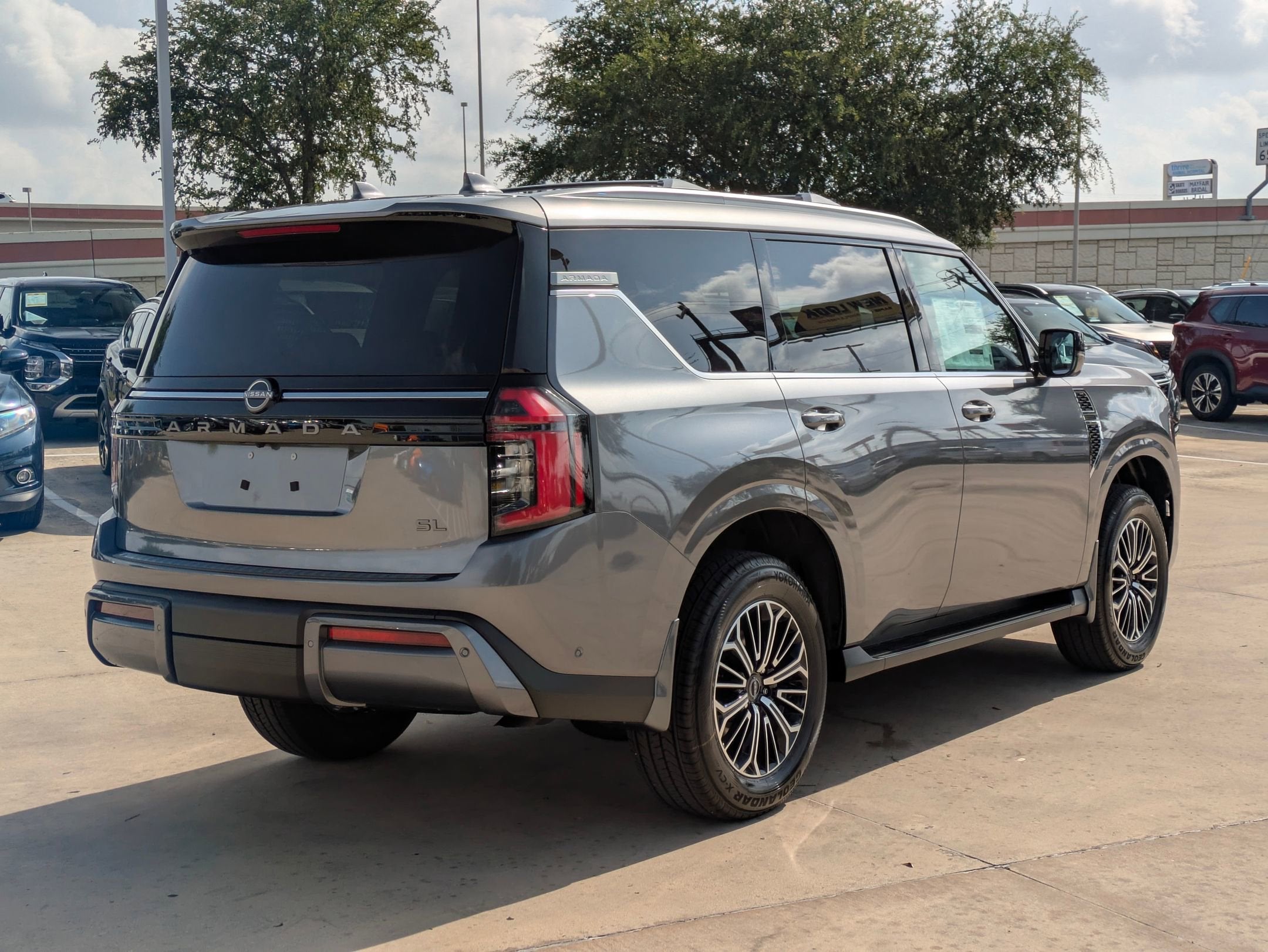 2025 Nissan Armada SL