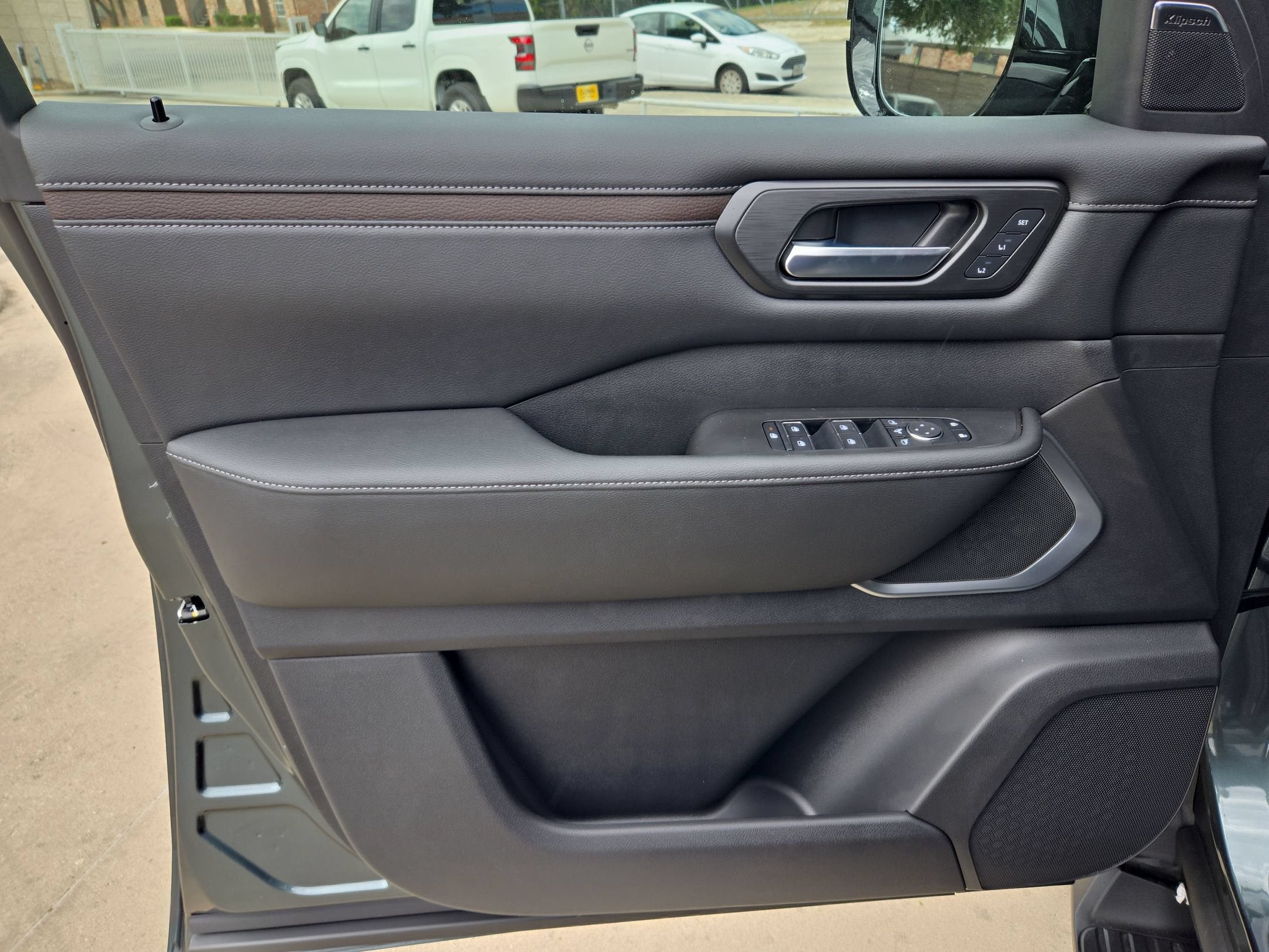 2027 Nissan Armada Platinum
