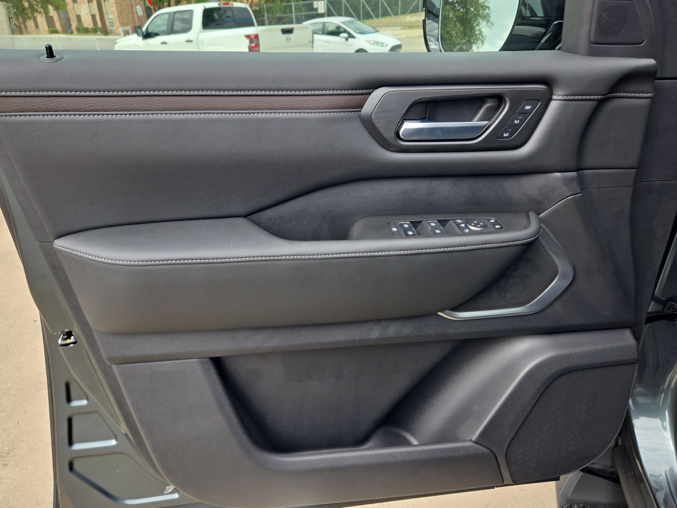 2027 Nissan Armada Platinum
