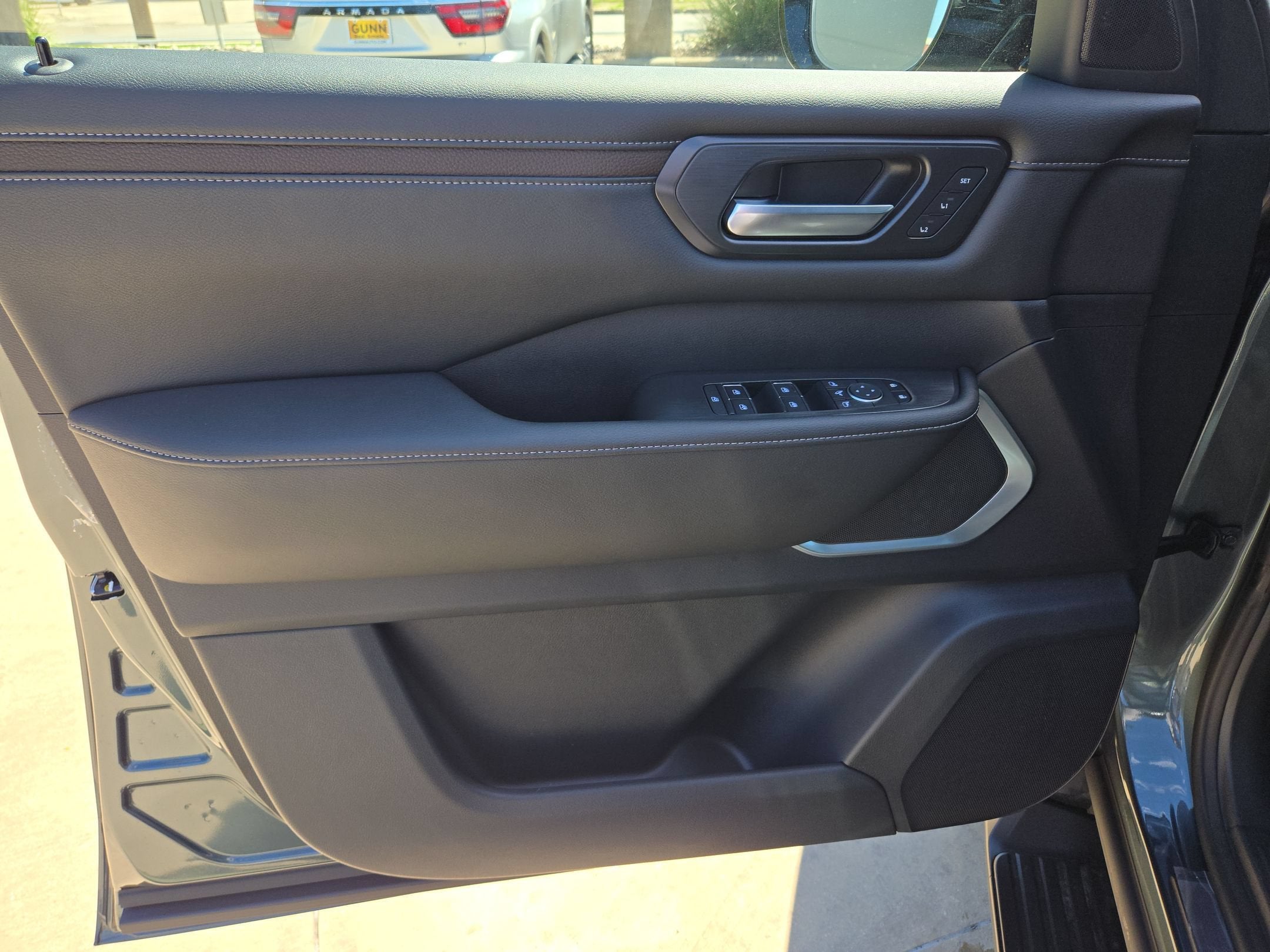 2027 Nissan Armada Platinum