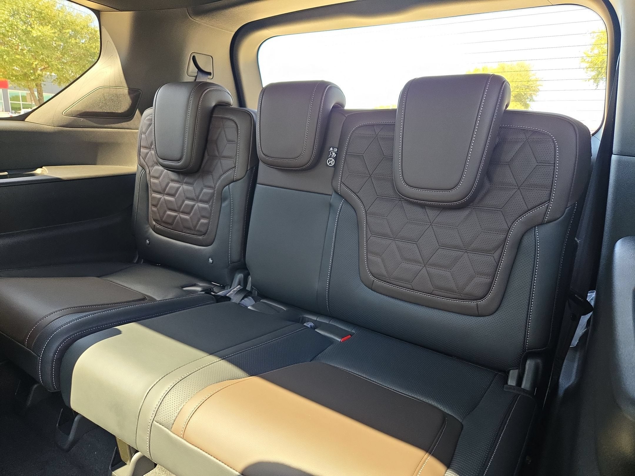 2027 Nissan Armada Platinum