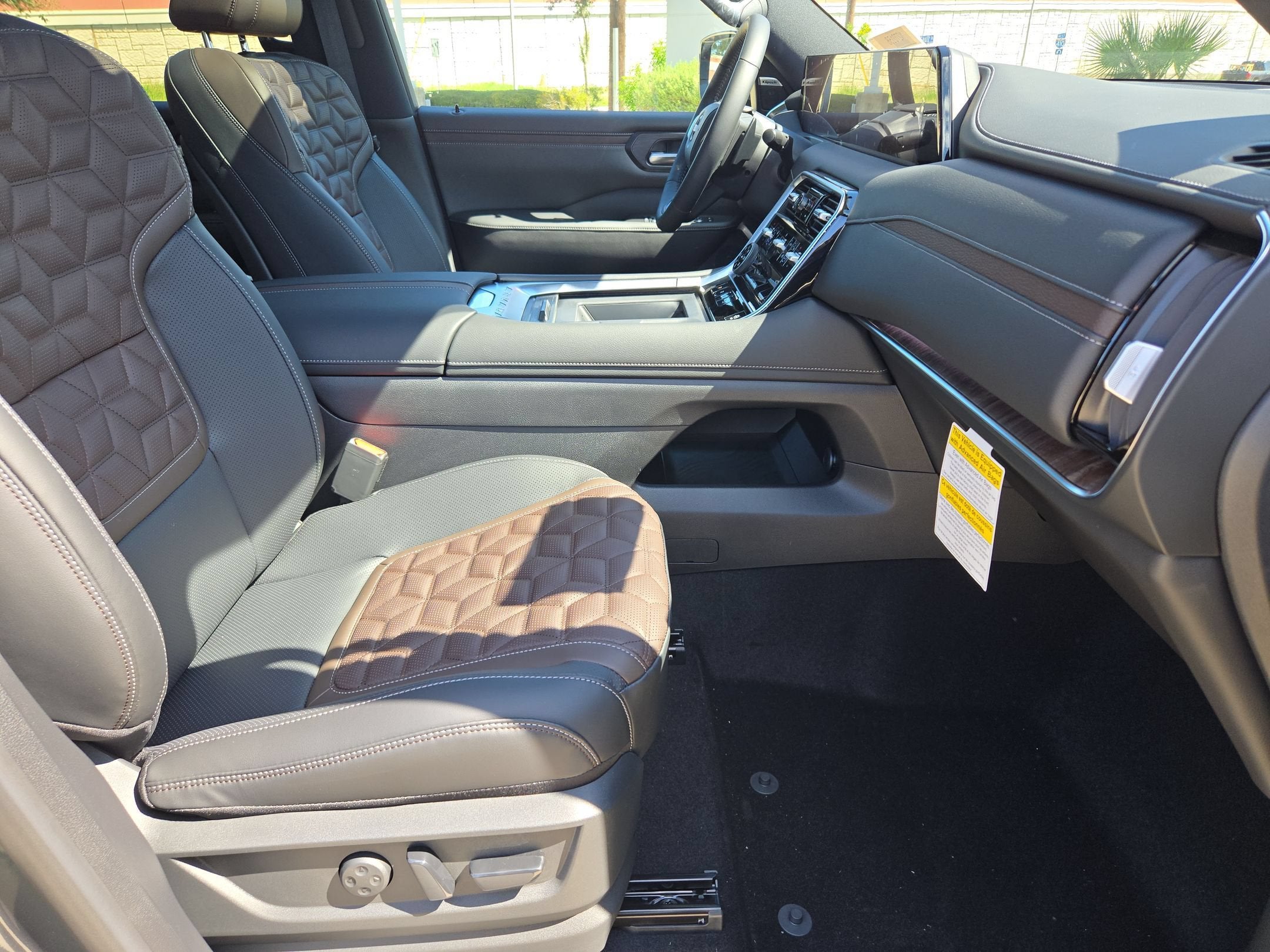 2027 Nissan Armada Platinum