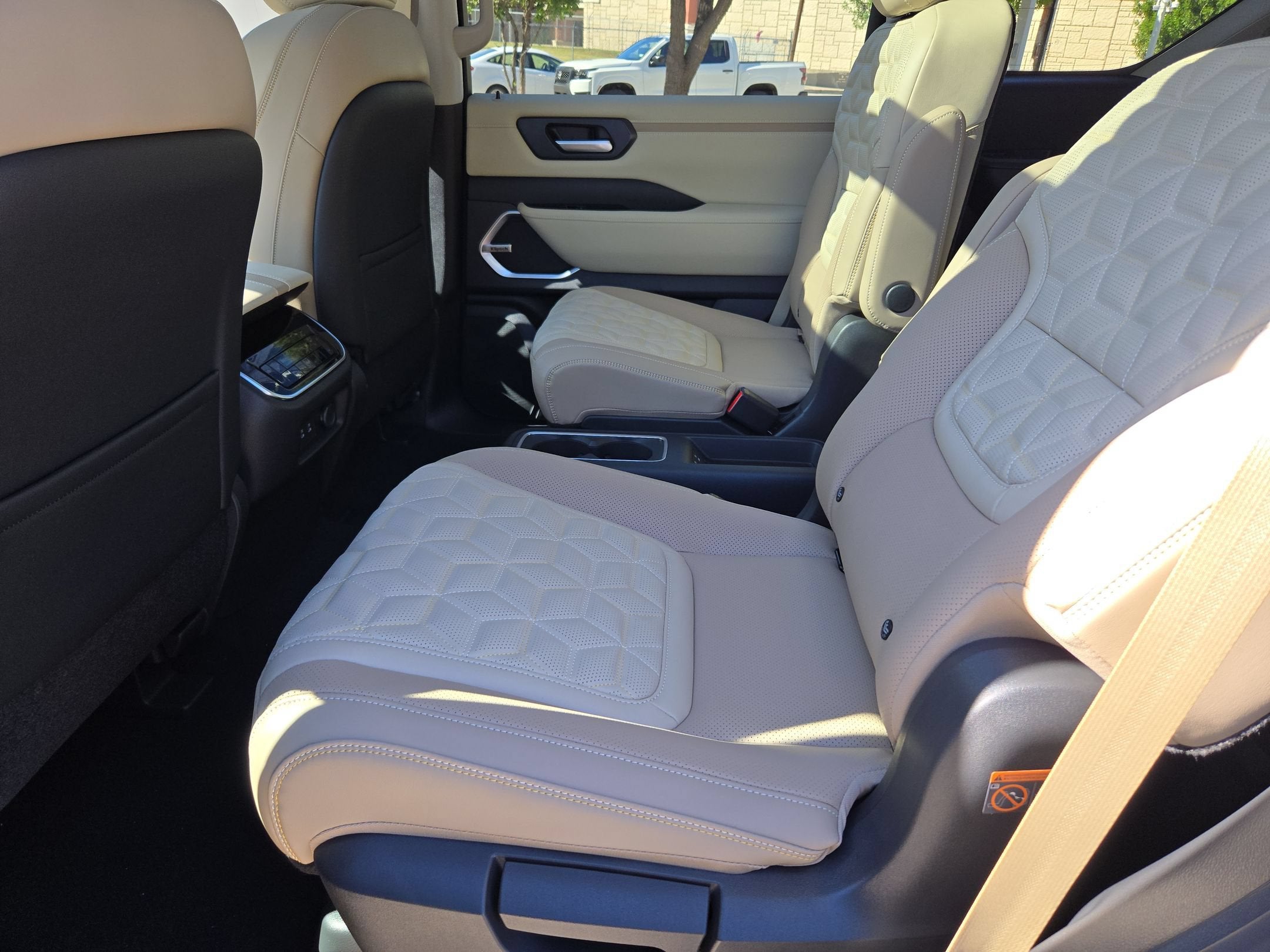 2027 Nissan Armada Platinum
