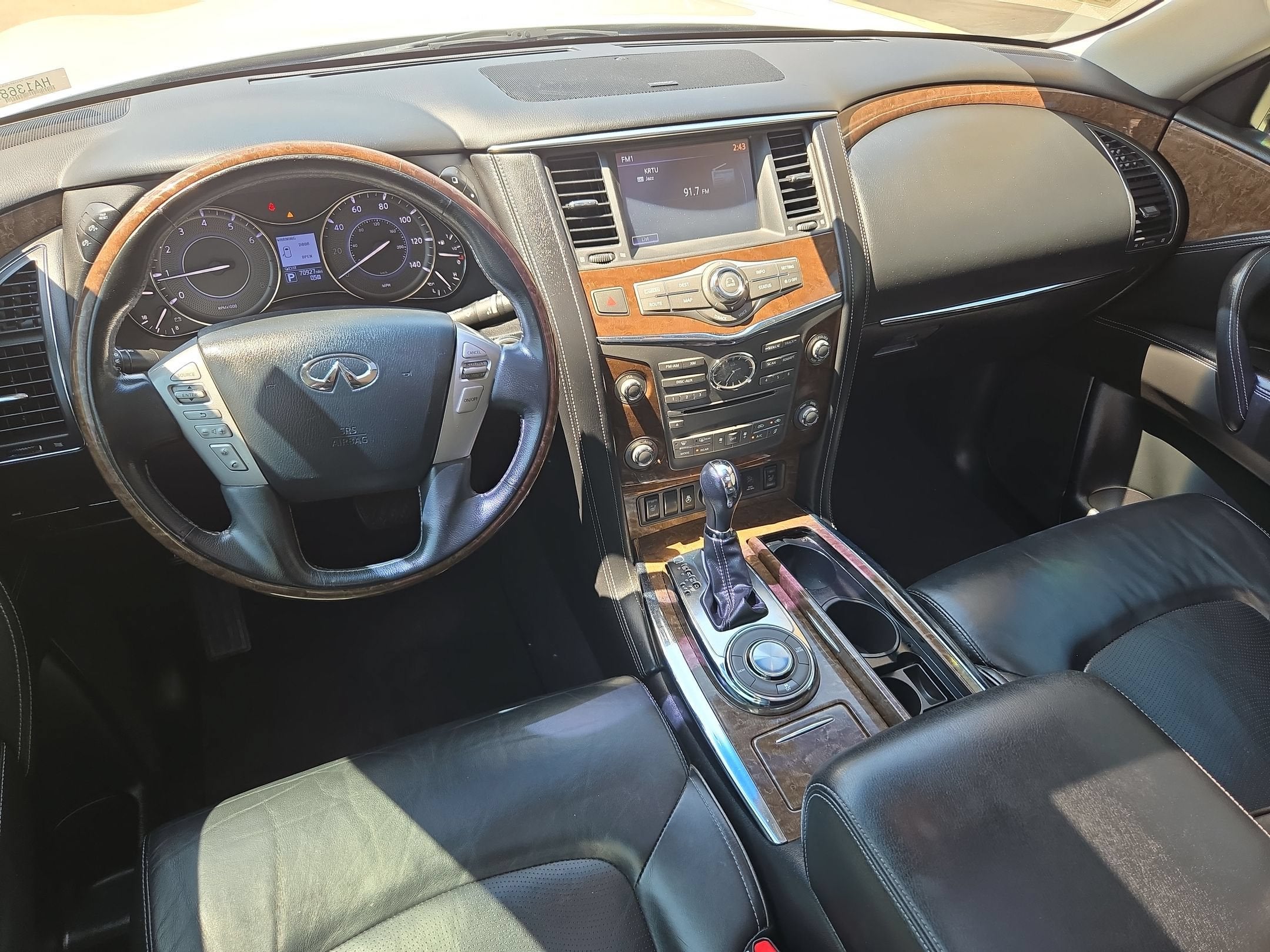 2017 INFINITI QX80 BASE