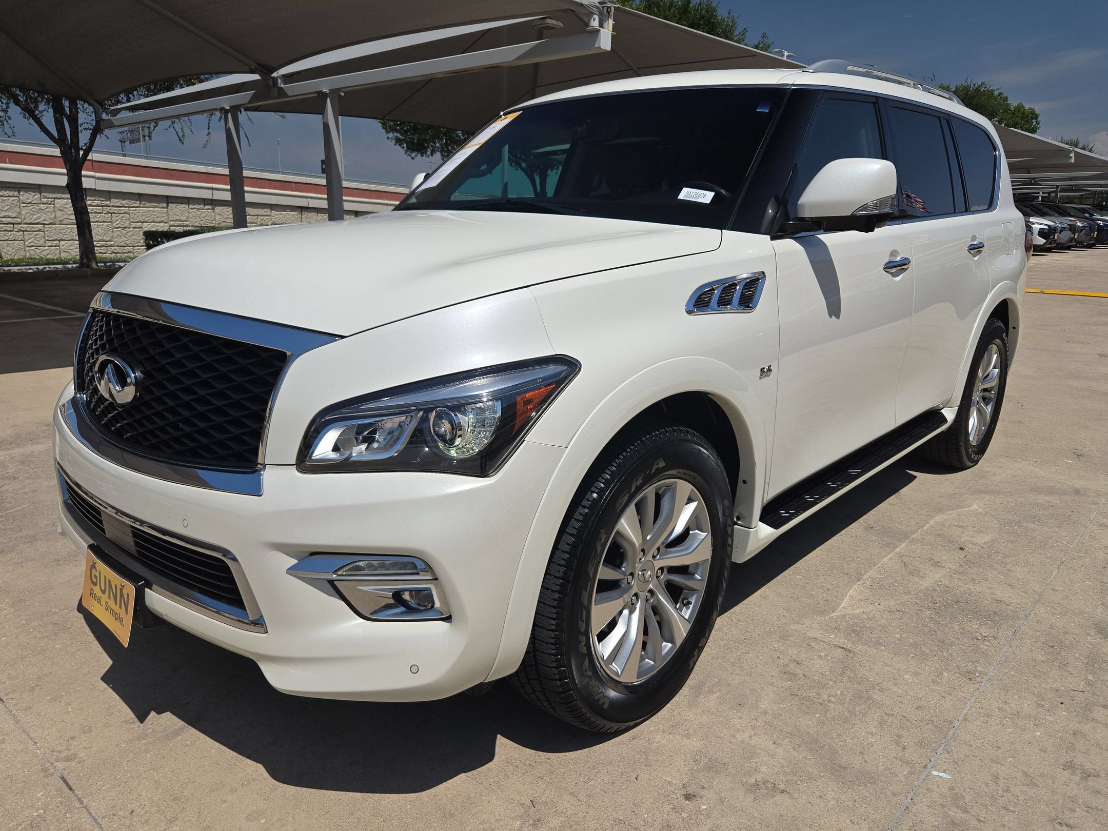 2017 INFINITI QX80 BASE