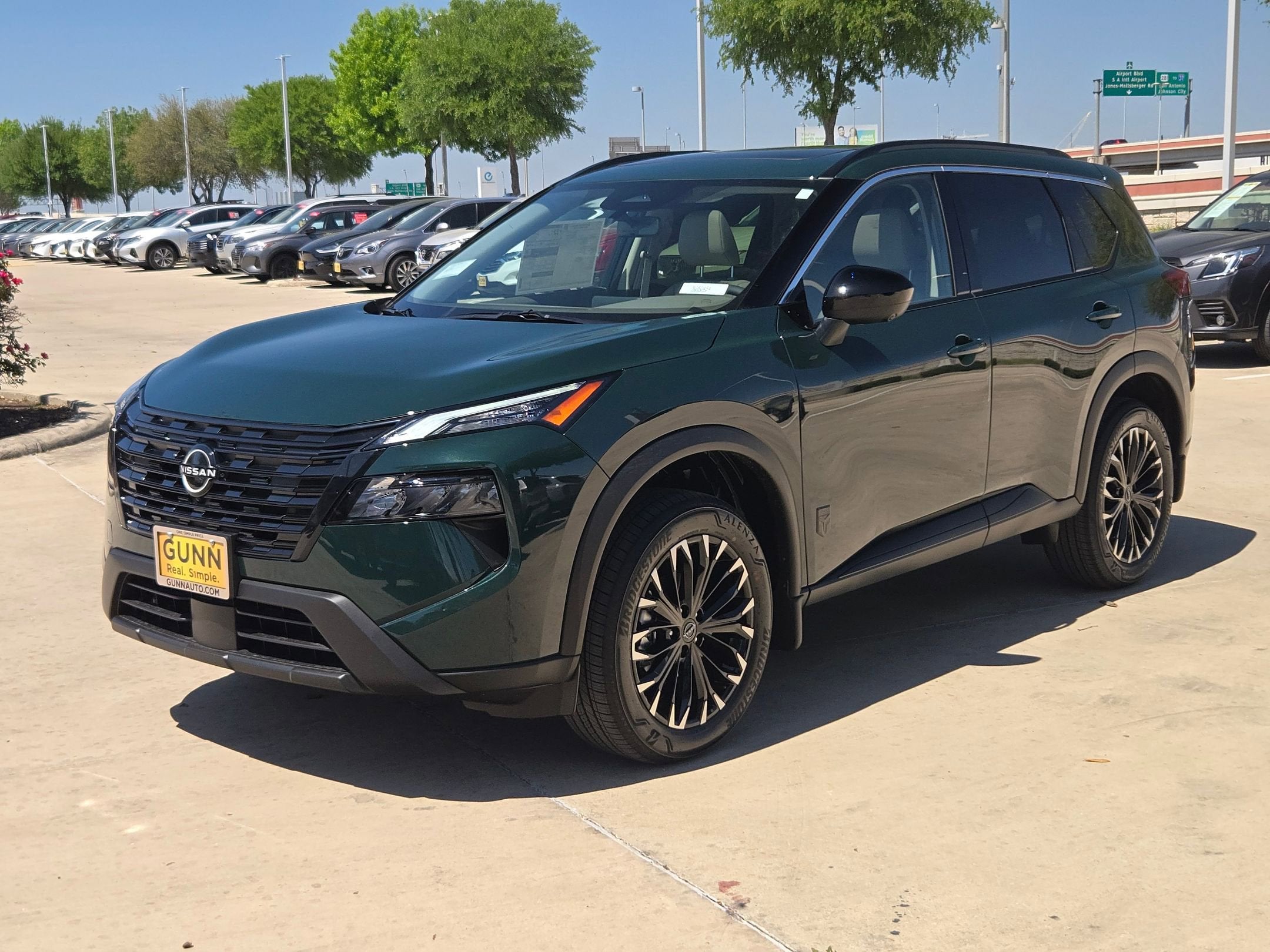 2026 Nissan Rogue Dark Armor™