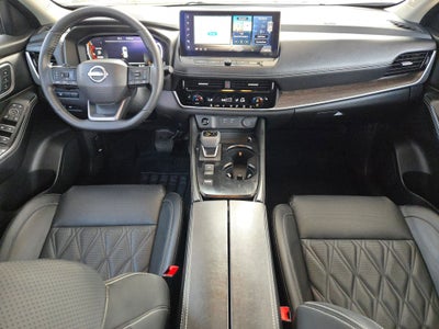 2025 Nissan Rogue Platinum