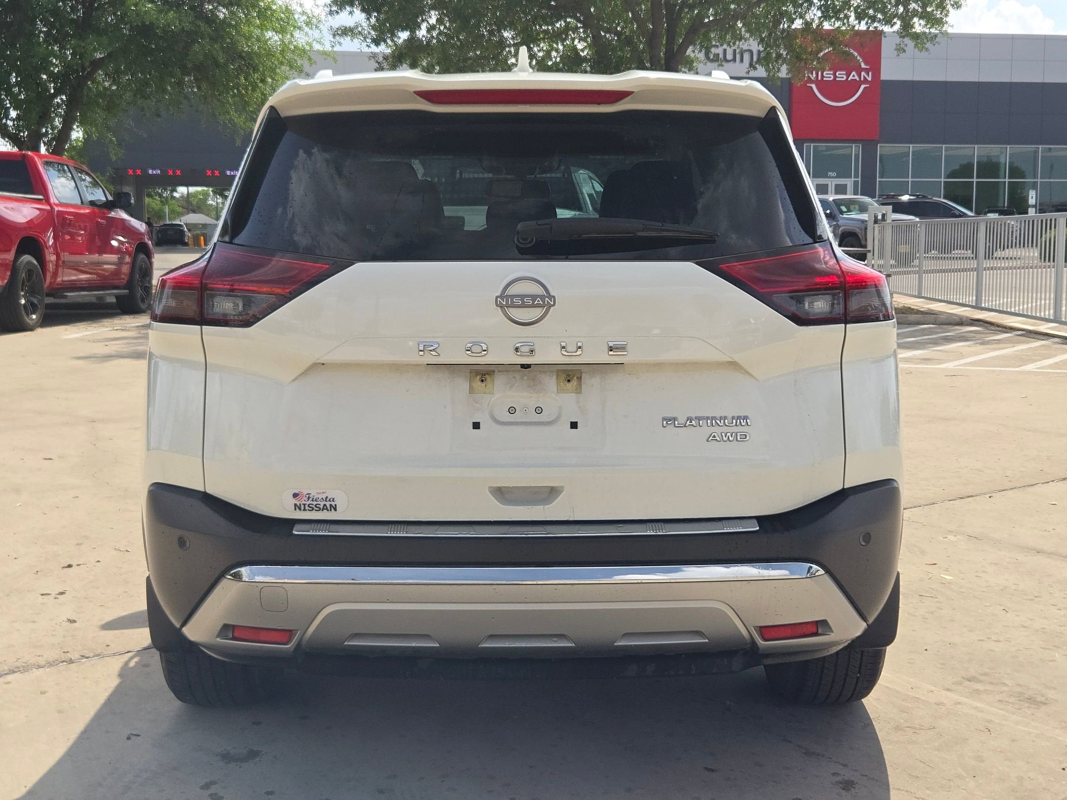 2023 Nissan Rogue Platinum