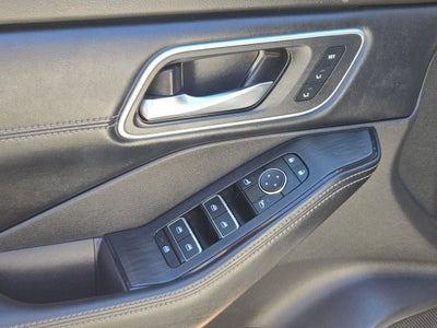 2025 Nissan Rogue Platinum