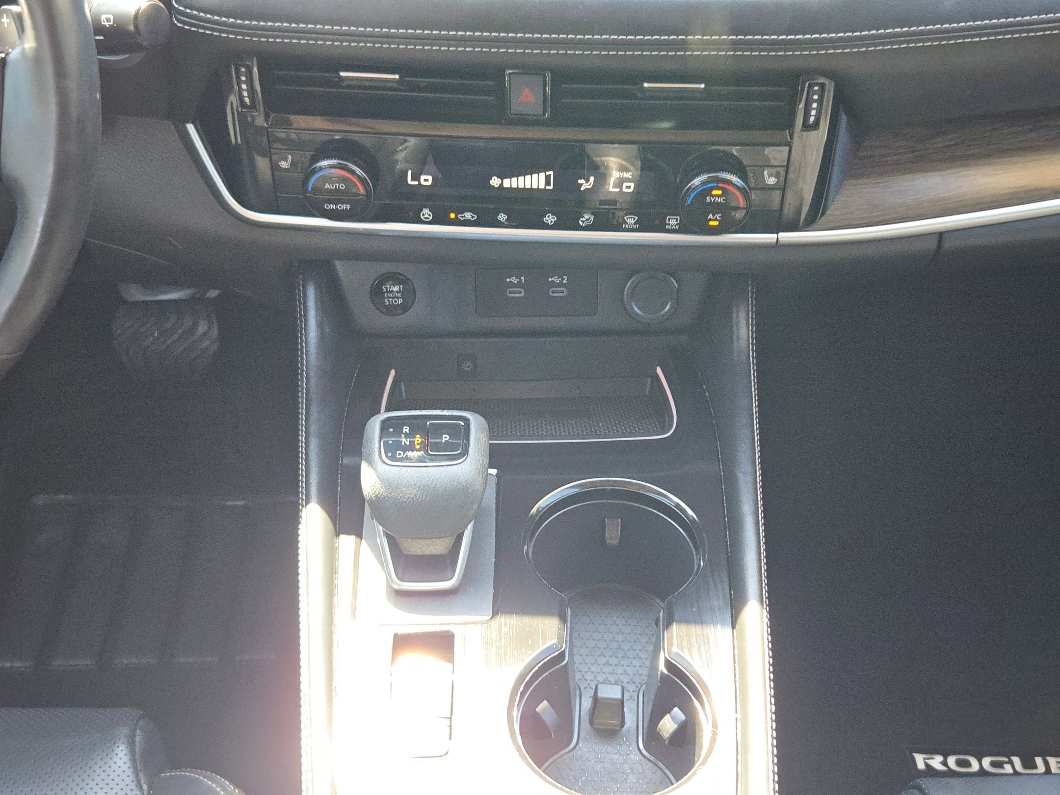2025 Nissan Rogue Platinum