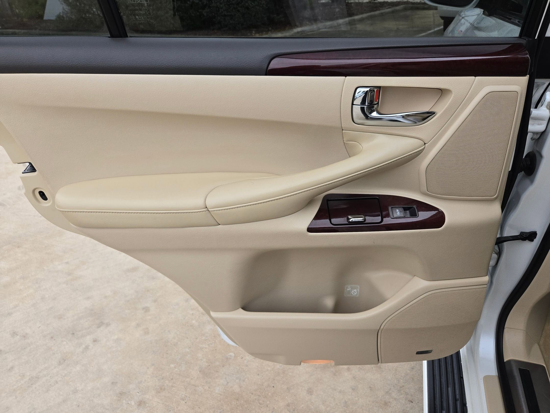 2014 Lexus LX 570 4WD 4dr