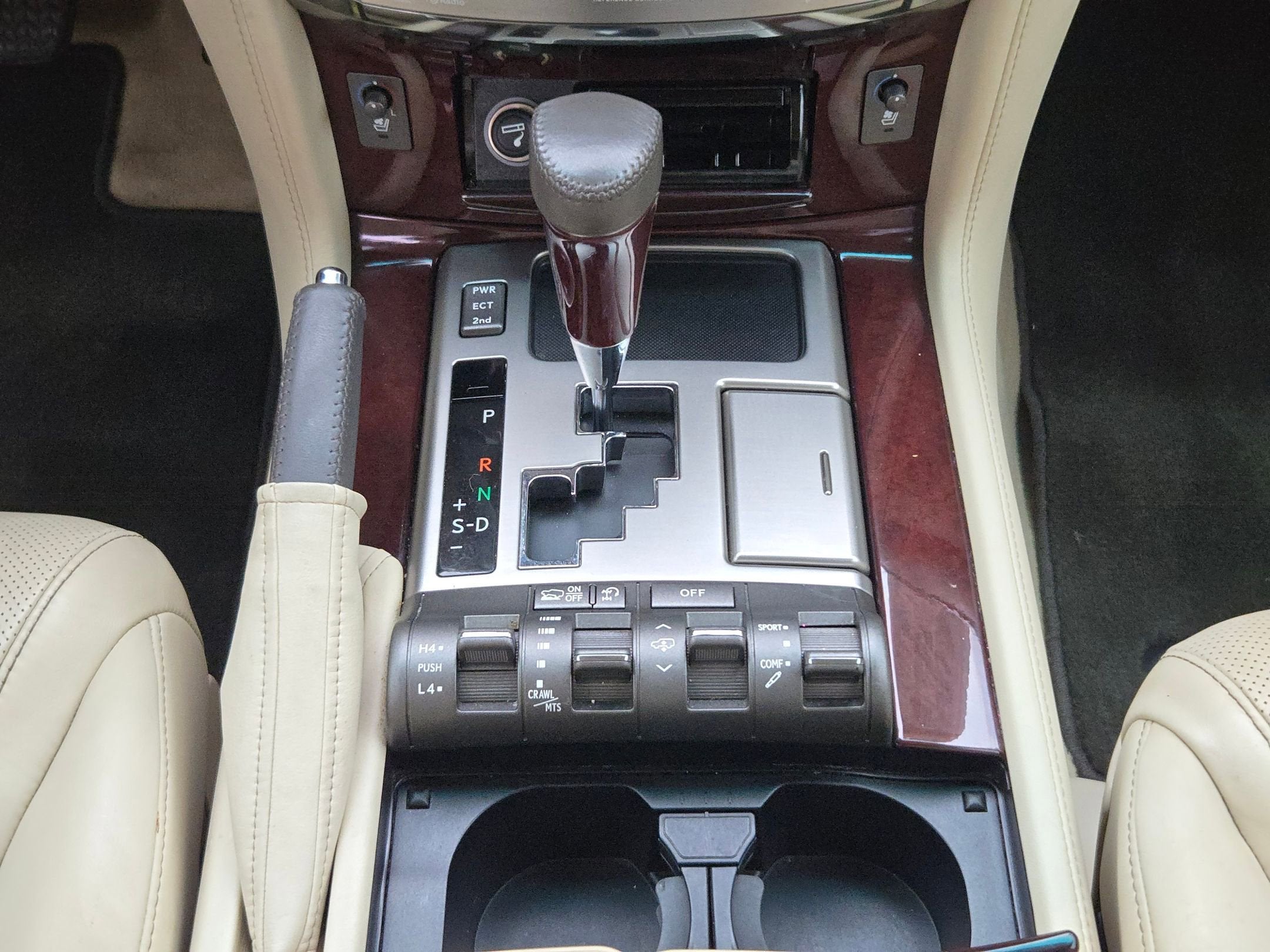 2014 Lexus LX 570 4WD 4dr