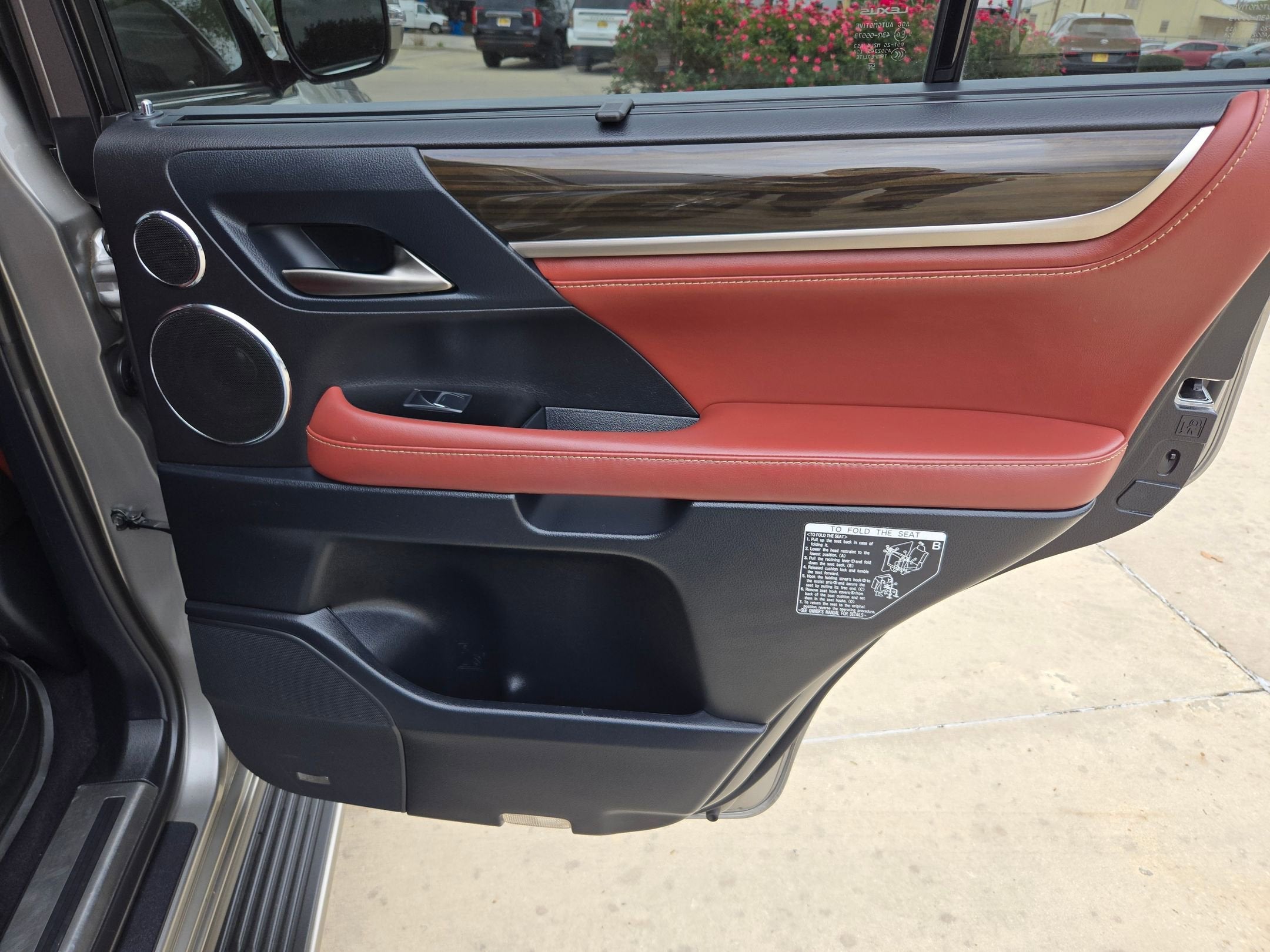 2016 Lexus LX 570 4WD 4dr