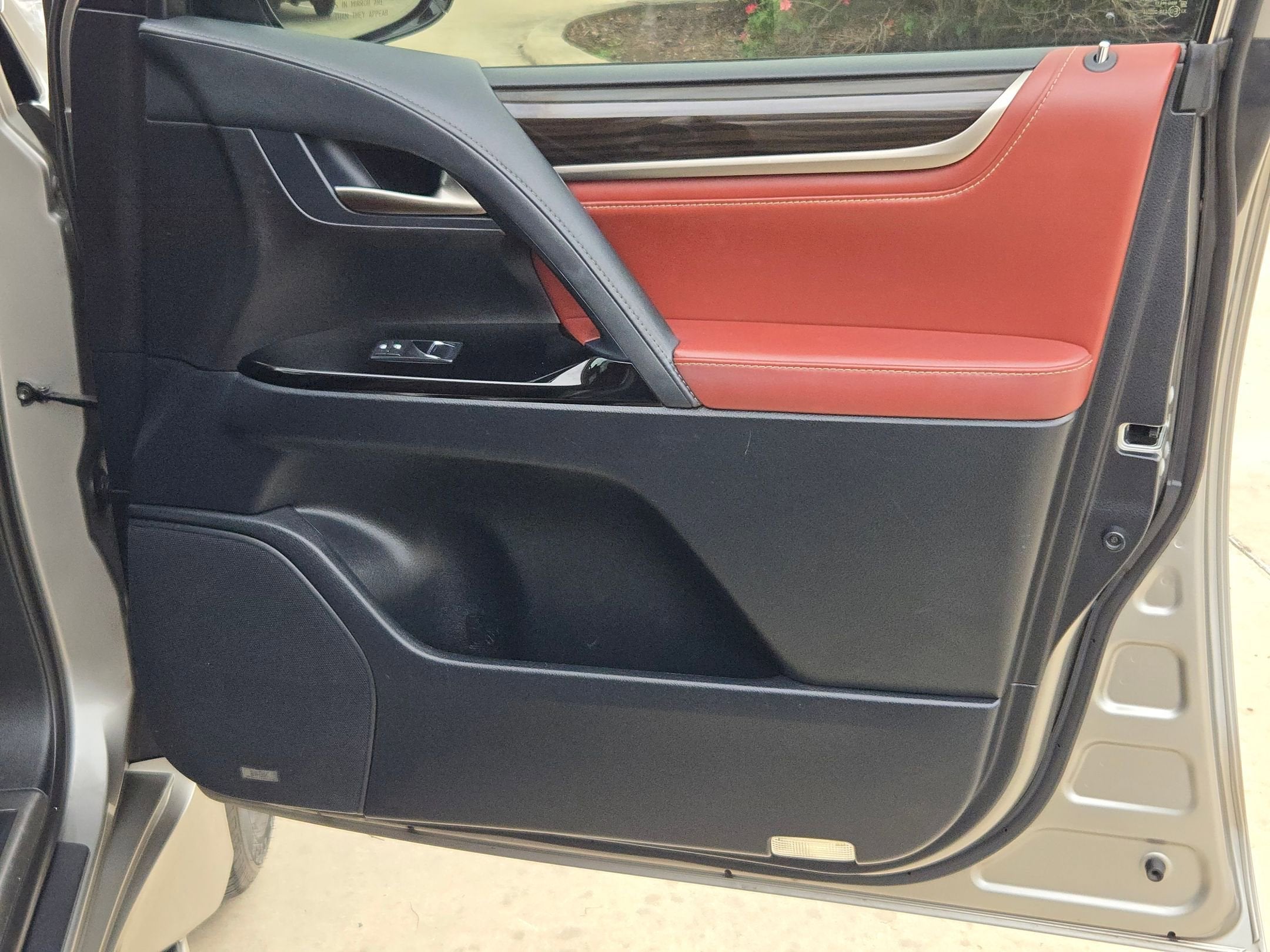 2016 Lexus LX 570 4WD 4dr