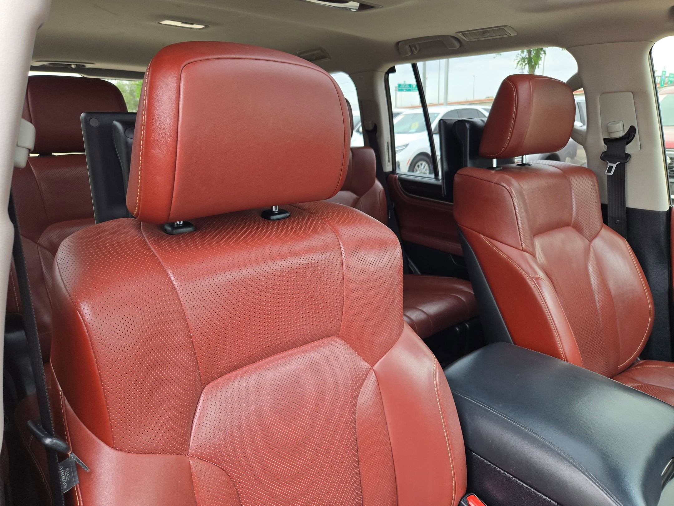 2016 Lexus LX 570 4WD 4dr