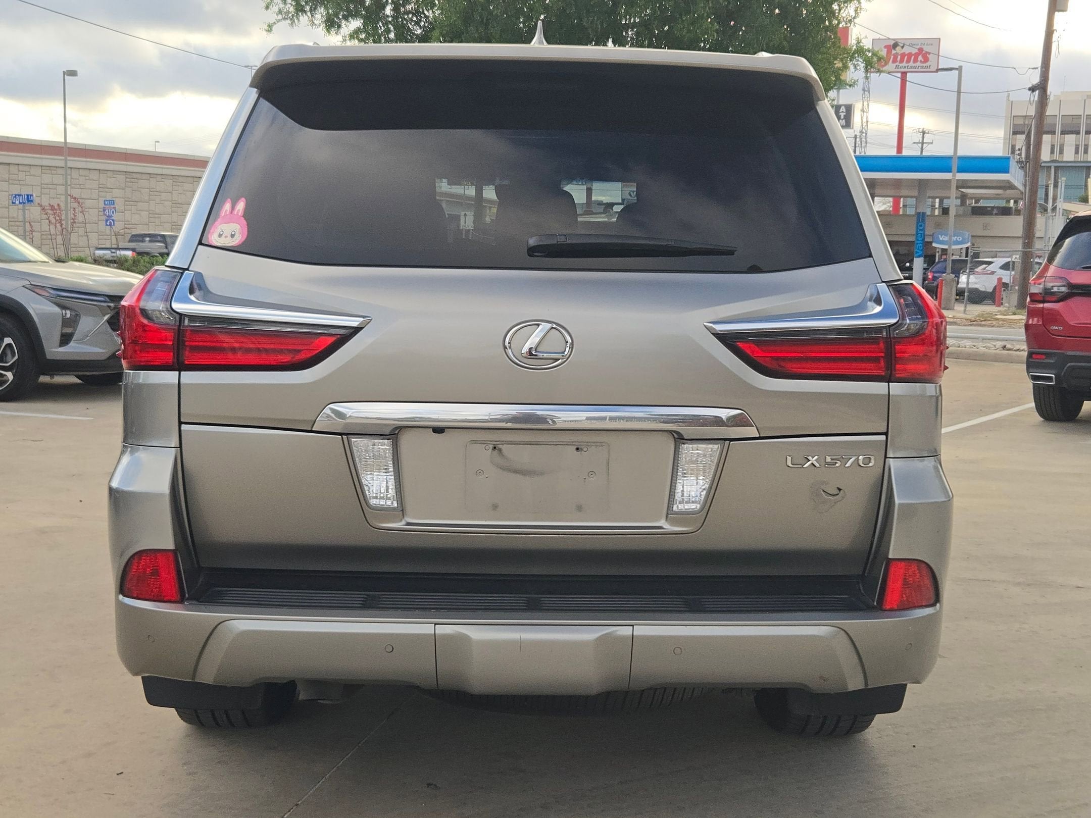 2016 Lexus LX 570 4WD 4dr