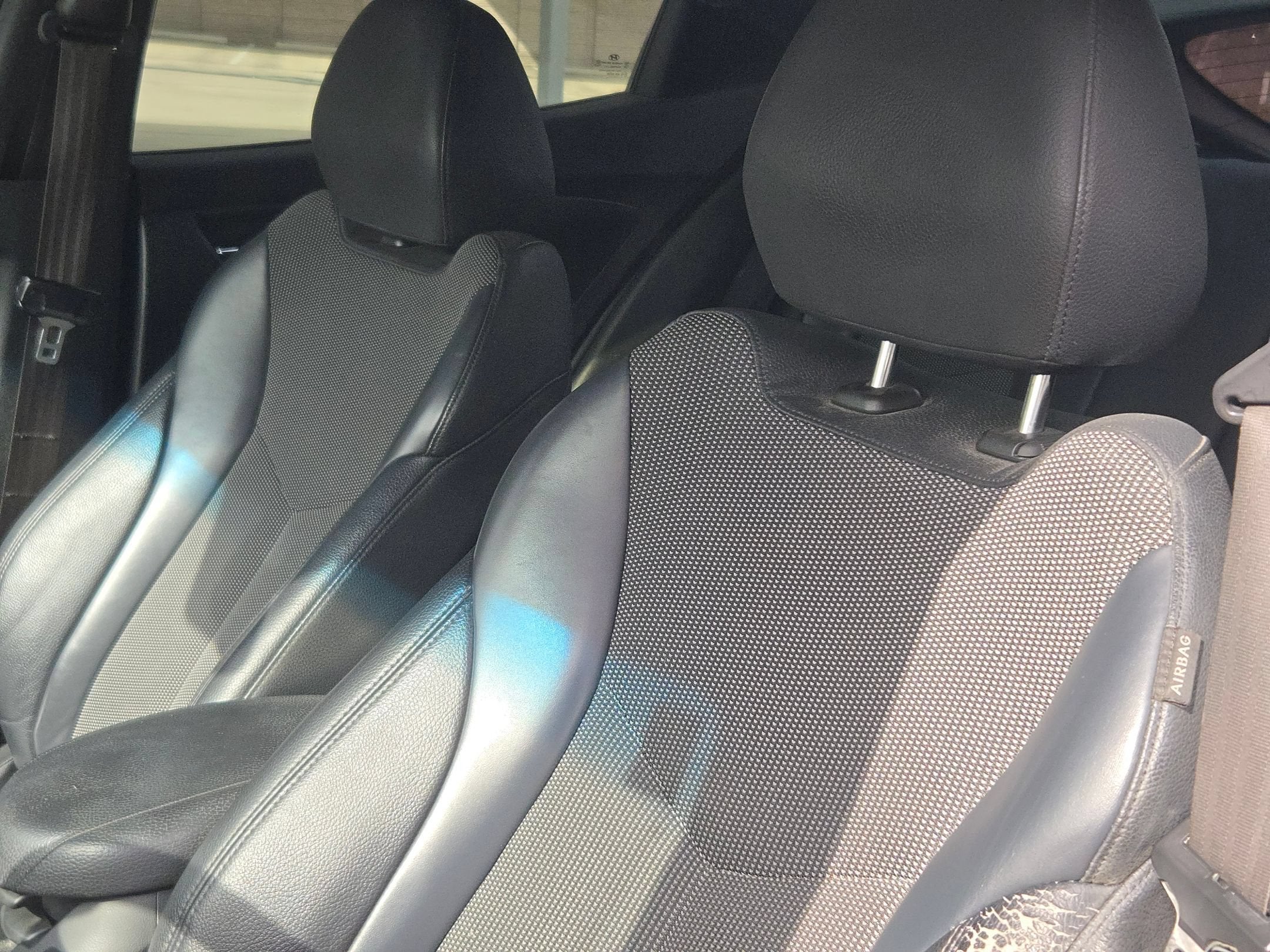 2016 Hyundai Veloster BASE