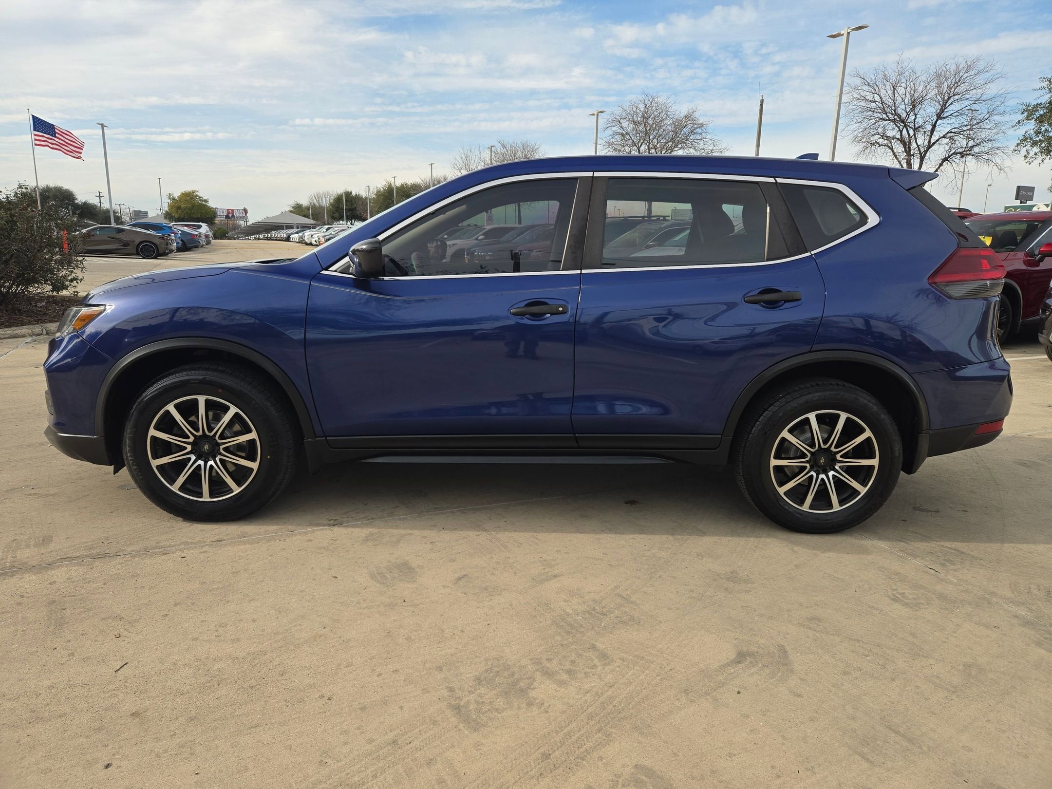 2019 Nissan Rogue S