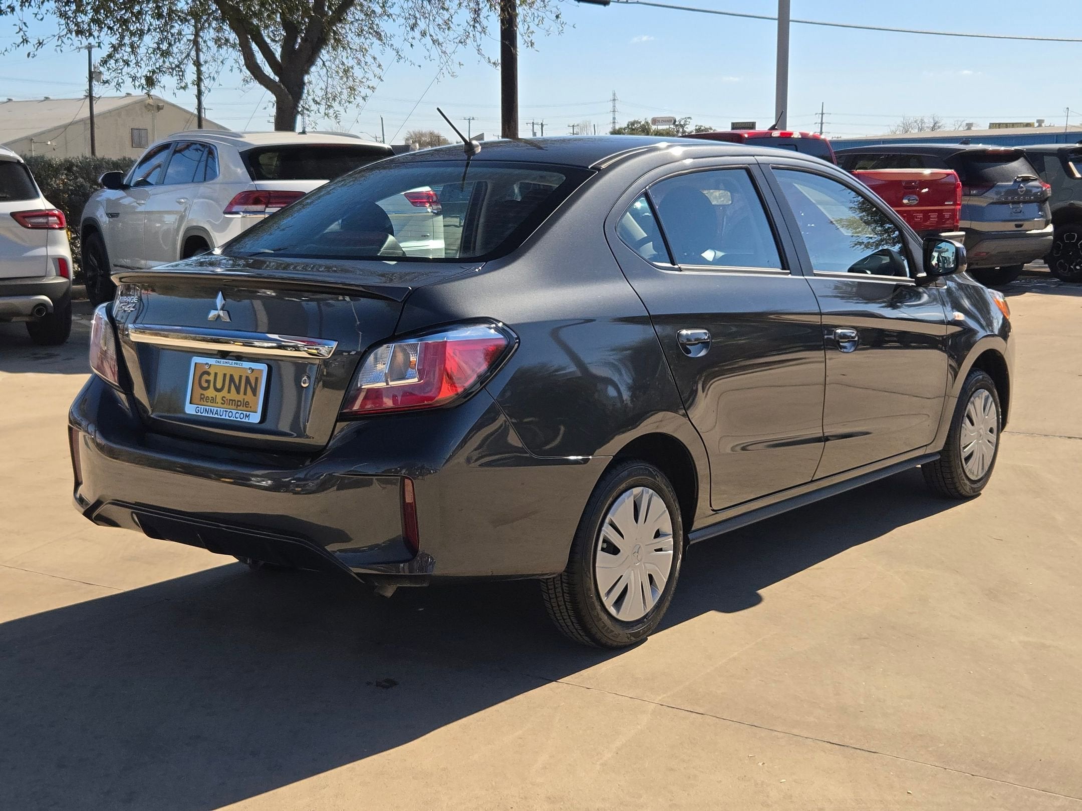 2024 Mitsubishi Mirage G4 ES