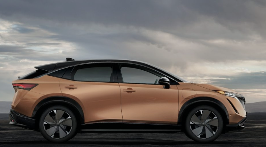 New Nissan Ariya